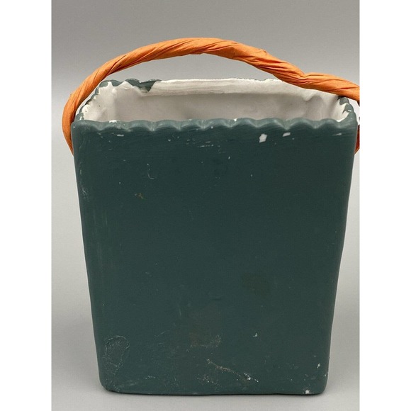 RIVER GROVE POTTERY Works - Ceramic Halloween Witch & Bats 4” Treat Bag Figure - Picture 2 of 6